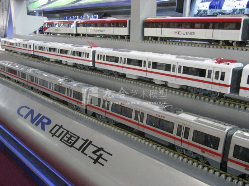 大比例動(dòng)車(chē)組、飛機(jī)沙盤(pán)模型